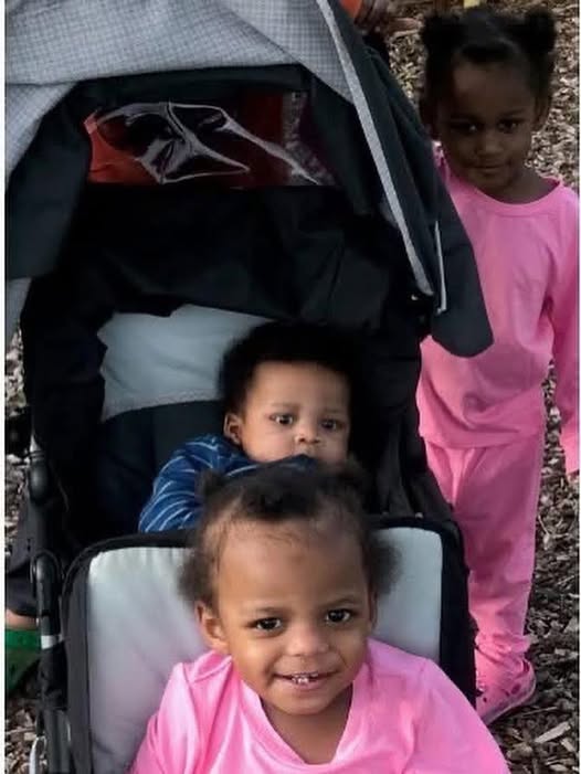 Endangered Persons Advisory Issued for Three Children: 2-Year-Old Anyla Rogers, 1-Year-Old Alaya Rogers, and 4-Month-Old Kaysen Rogers Abducted by Non-Custodial Father