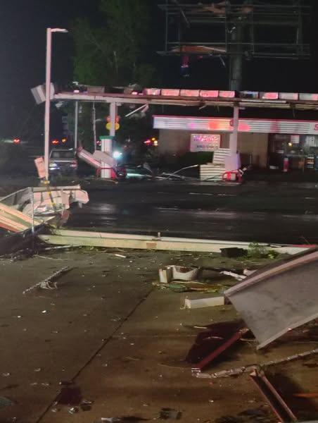 Mass Casualty Incident Declared in Somerset, Kentucky After Tornado Tears Through South Highway 27 and Parkers Mill Road: A Comprehensive Investigation Into the Destructive Force and Its Fallout